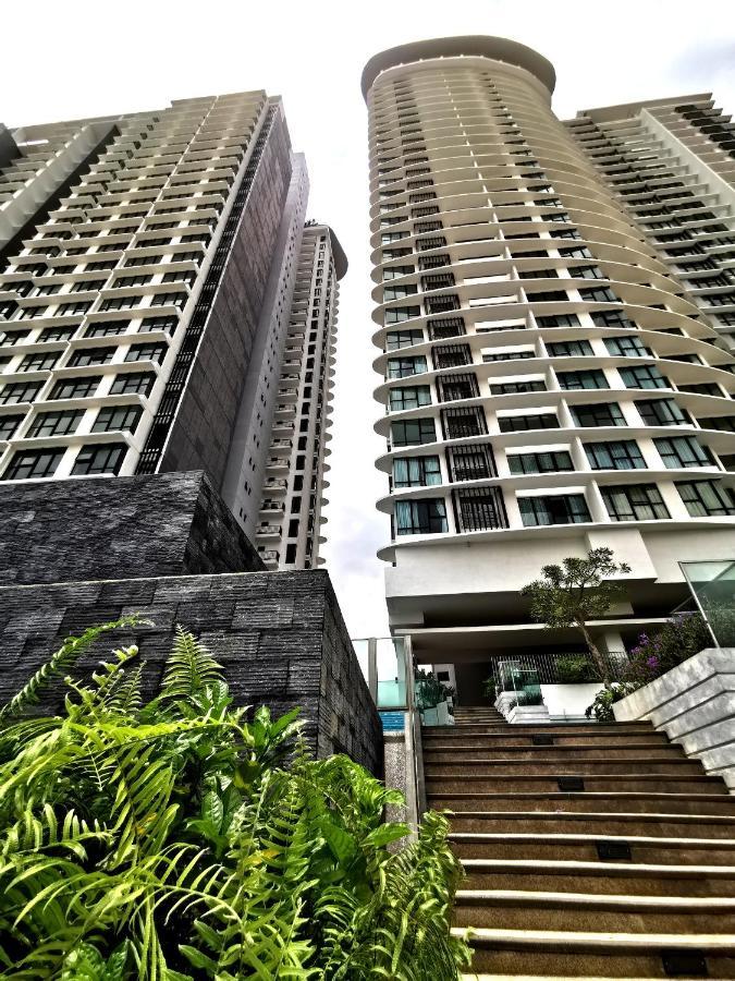 Mosaic Southkey Midvalley By Elegant Джохор-Бару Экстерьер фото